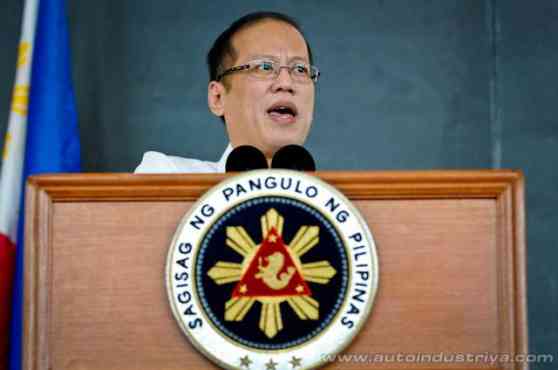 President Aquino officially signs Philippine Lemon Law image