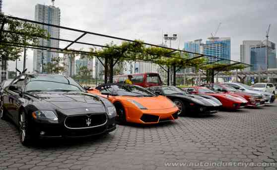 Solons want free parking in malls, schools and hospitals image