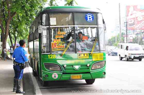 MMDA to issue new City Bus Stickers due to proliferation of fakes image