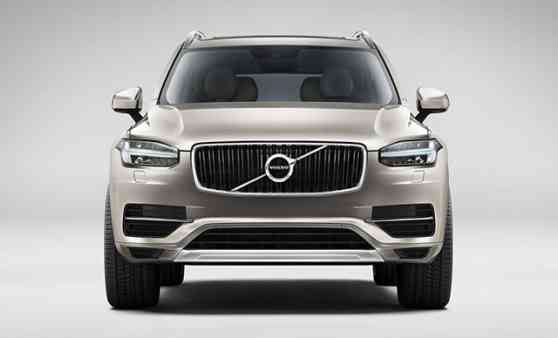 2015 Volvo XC90 makes global unveil image
