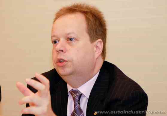 Andy Palmer appointed new Aston Martin CEO image