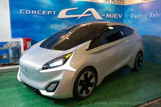 PIMS 2014: Mitsubishi displays GR-HEV, CA-MiEV concepts, 2015 Outlander image