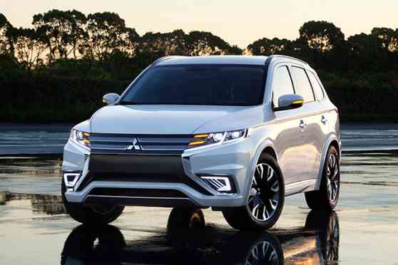 Paris 2014 Preview: Mitsubishi to debut Outlander PHEV Concept-S image