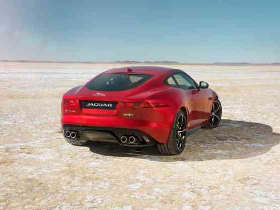 Jaguar partners with Bloodhound SSC World Land Speed Record program image