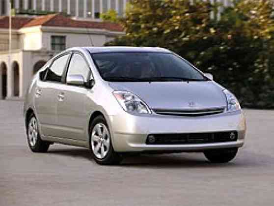 Lean, Green and Safe: Toyota Prius achieves Euro NCAP top rating for occupant and child safety image