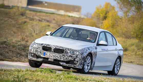 BMW to offer plug-in hybrid for core models  image