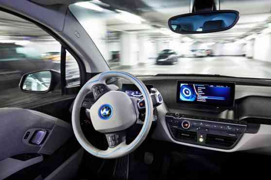 BMW previews safety, automation tech for 2015 CES image