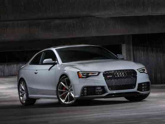 Audi unveils 2015 RS 5 Coupe Sport Edition image