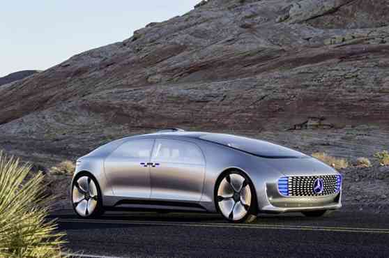 CES 2015: Mercedes-Benz reveals F 015 Luxury Motion Concept image
