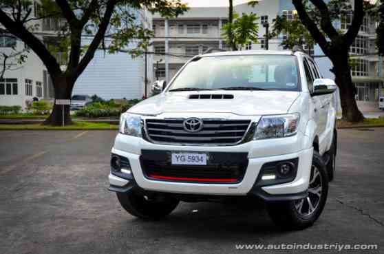 2014 Toyota Hilux TRD Sportivo image