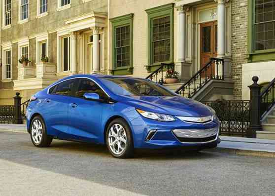 NAIAS 2015: 2016 Chevrolet Volt revealed with up to 80 km range image