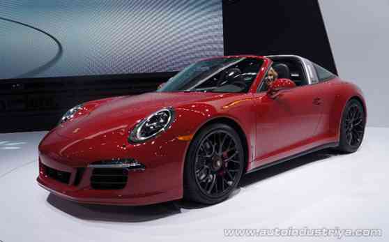 NAIAS 2015: Porsche debuts 911 Targa 4 GTS image