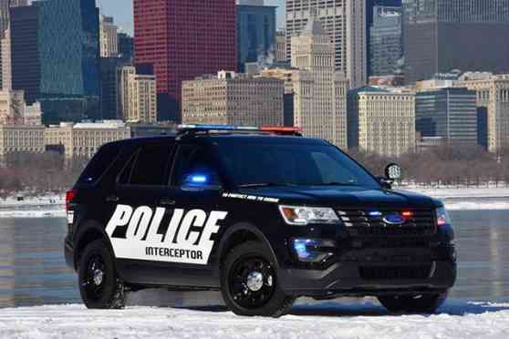 Ford reveals Explorer-based Interceptor Utility police vehicle image