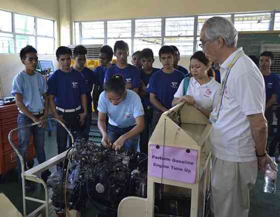 Isuzu PH reopens Auto Mechanic Training Center in Tacloban image