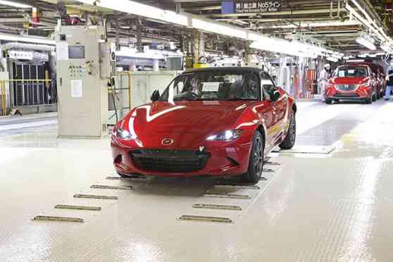 Mazda starts production of 2016 MX-5 image