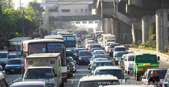 MMDA, LTFRB Express Connect buses roll out today image