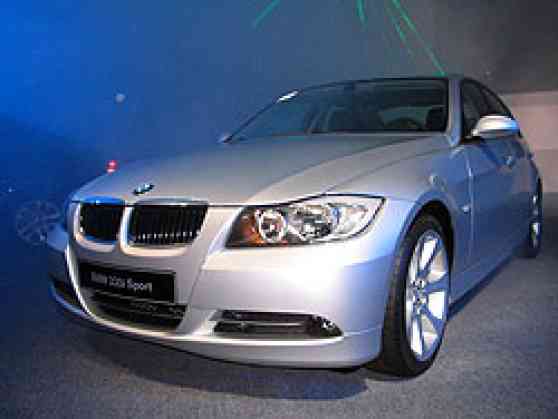 BMW launches new 3-Series image