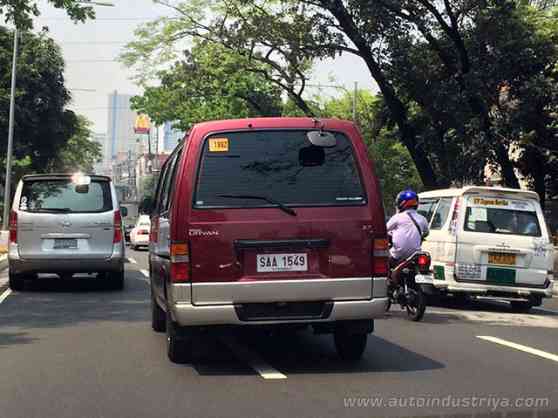 Report: Car plates delay caused by LTO, says auto execs image