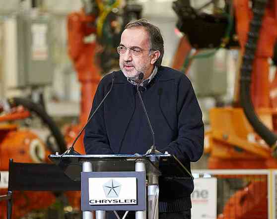 Report: Fiat Chrysler CEO open to merger with Apple or Google image