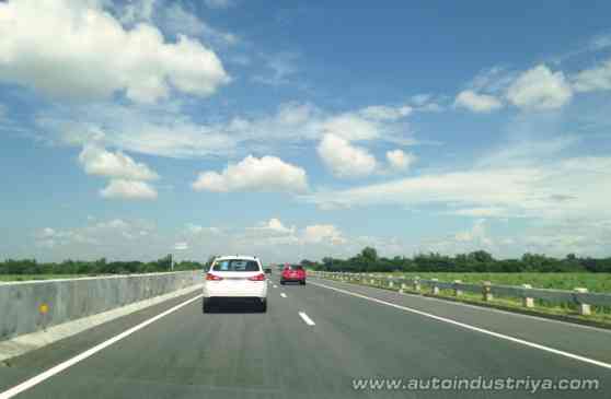 The 10 things we commonly forget for any road trip image