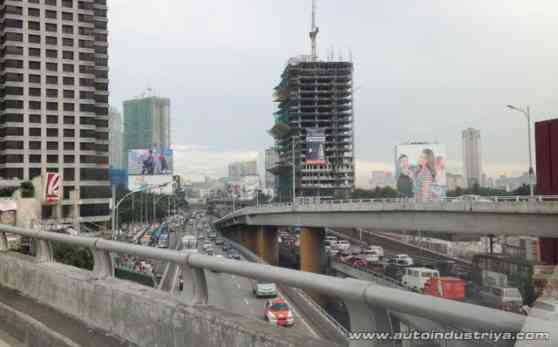 Php 3.74 billion EDSA rehab delayed image