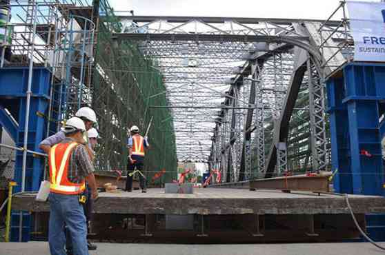 DPWH eyeing repair of Guadalupe and Lambingan Bridge image