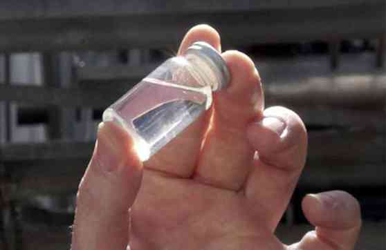 Audi successfully produces first batch of synthetic fuel image