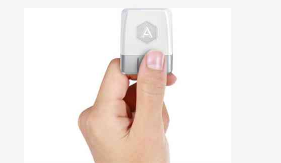 New app connects old cars to your smartphone image