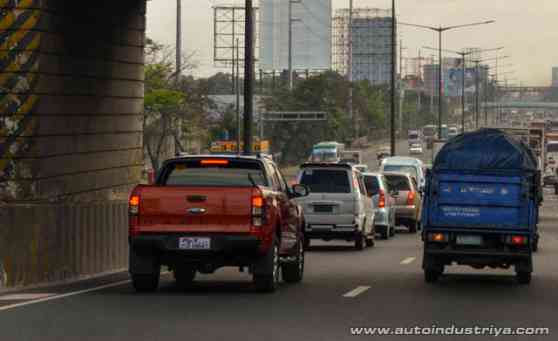 LTO grilled by senators; COA stops payment to license plate supplier image