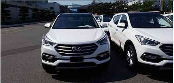 Report: Hyundai Santa Fe to get 2015 update image