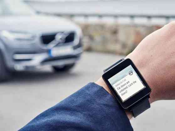 Your Volvo now talks to your Apple Watch or Android Wear image