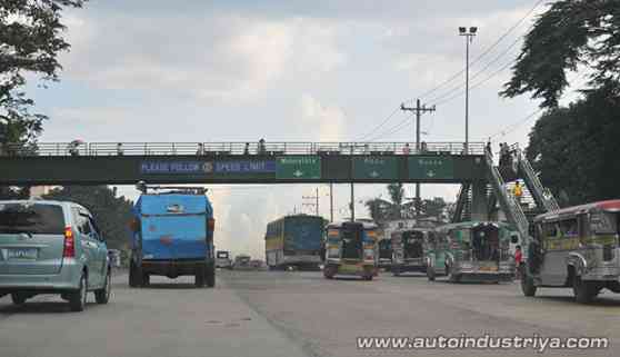 MMDA to strictly enforce anti-jaywalking ordinance image