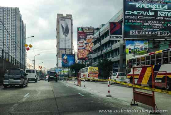 DPWH aborts EDSA overhaul, plans rehab by parts in time for APEC image