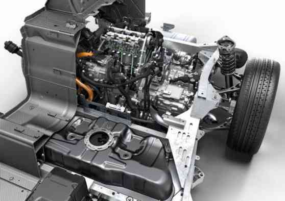 BMW nabs International Engine of The Year award for 2015 image