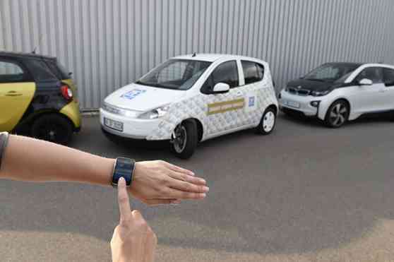 Smart Urban Vehicle concept to preview driver assitance functions image