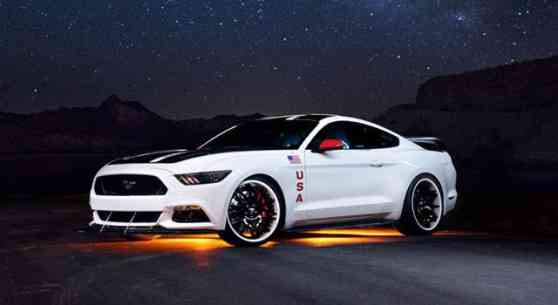 One-off Ford Mustang Apollo edition auctions for $230K image