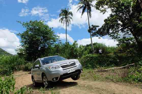 Subaru PH holds Forester XMode drive image