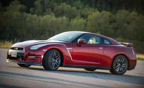 Report: Next-gen Nissan GT-R to spawn a sedan variant? image