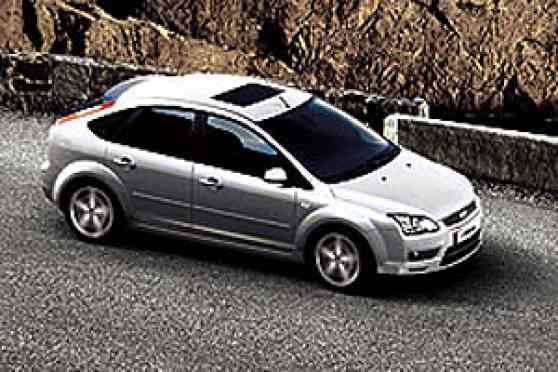 Ford launches 2.0L Focus hatchback image