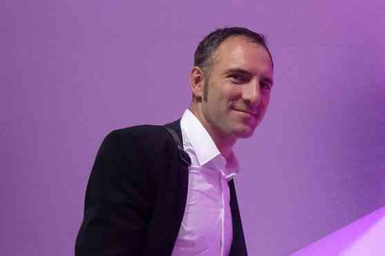 Jaguar Land Rover hires ex-Porsche designer as new interior design chief image