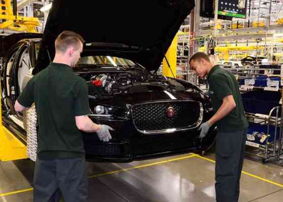 Jaguar Land Rover eying Slovakia for new manufacturing plant image
