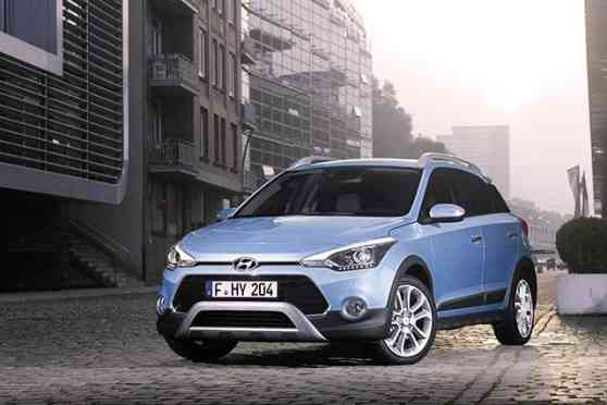 Frankfurt 2015 Preview: Hyundai i20 Active revealed ahead of debut image