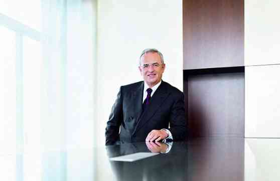 Martin Winterkorn to remain as Volkswagen CEO image