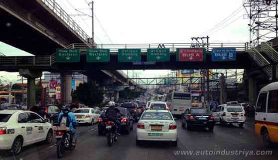 PNP-HPG changes scheme on EDSA; vows to implement rules strictly image