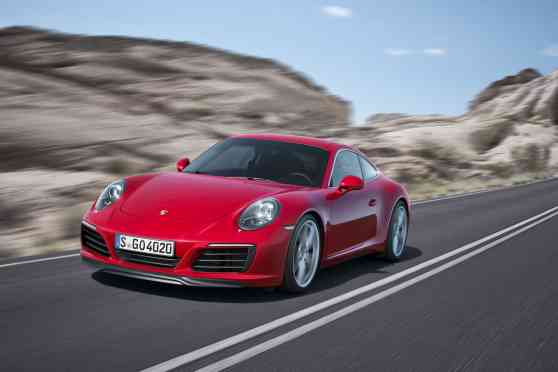 Frankfurt 2015 Preview: Porsche 911 detailed ahead of show image