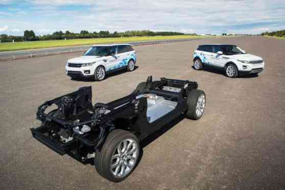 Land Rover shows off hybrid, EV tech with three concepts image