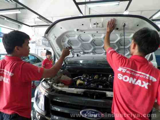 The Sonax Professional Detailing Experience image