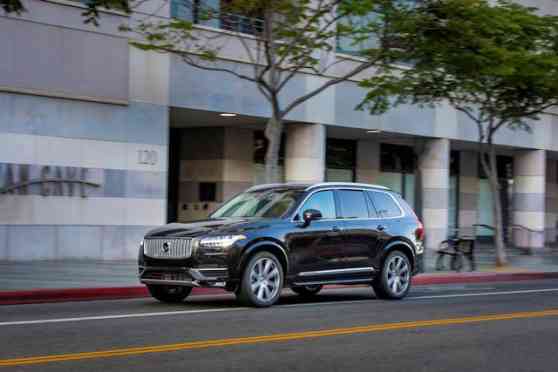 2016 Volvo XC90 gets top marks in latest Euro NCAP testing image