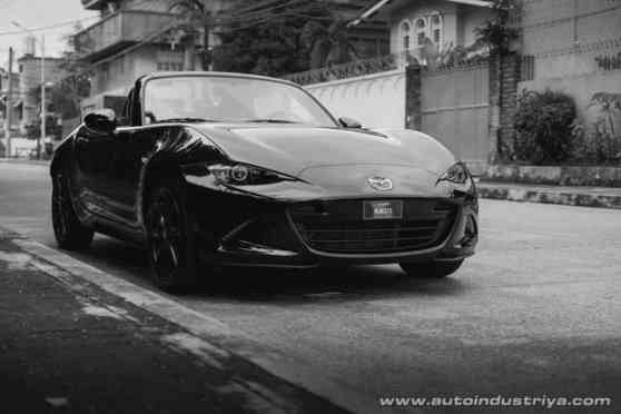 2015 Mazda MX-5 2.0L SkyActiv MT image