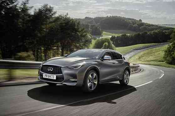 Frankfurt 2015: Infiniti Q30 makes global debut image